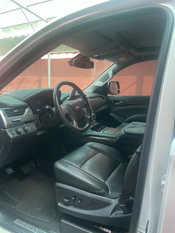 Продается Chevrole Tahoe 3 Продается Chevrole Tahoe 3