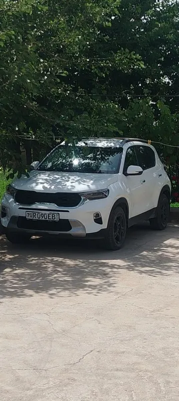 Kia Sonet 2024 Oq Tez sotiladi