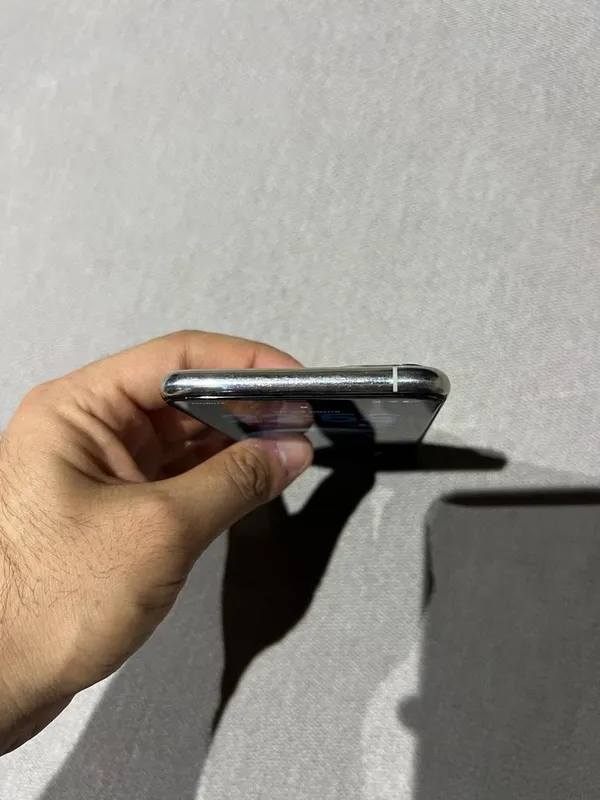 Iphone 11 pro max 3