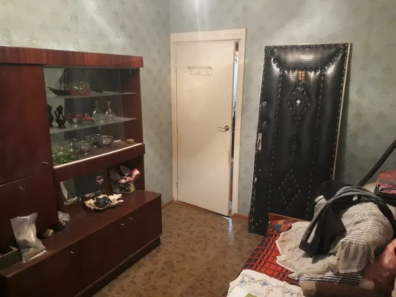 Продаётся просторная трёхкомнатная квартира