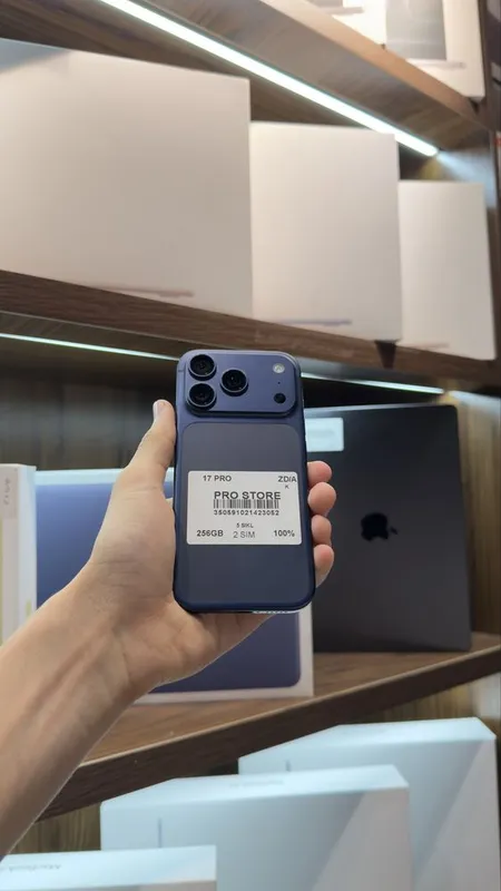 iphone 17 pro naxtka 1