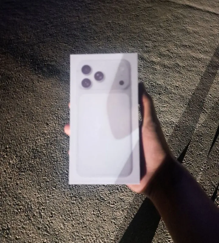 iPhone 17 pro max