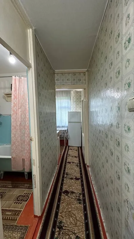 Сдается 1 ком квартира Адрес 1 мкр Чирчик. Сдаётс — фото 4