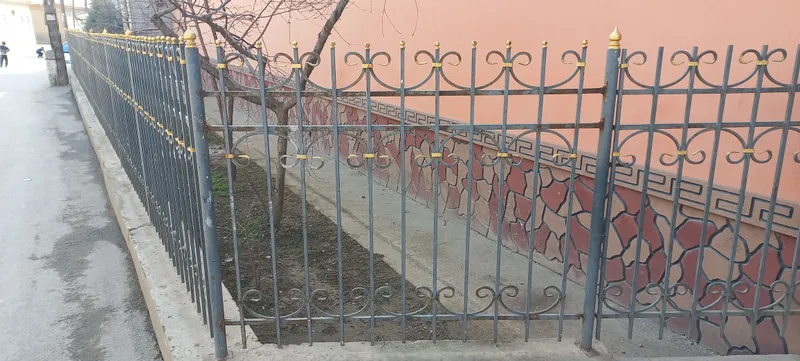 Темир панжара, железное ограждение