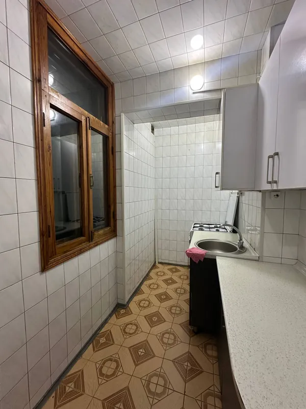 Продаётся 4-комнатная квартира, 89 м², 3/4, Мирабадский район 6