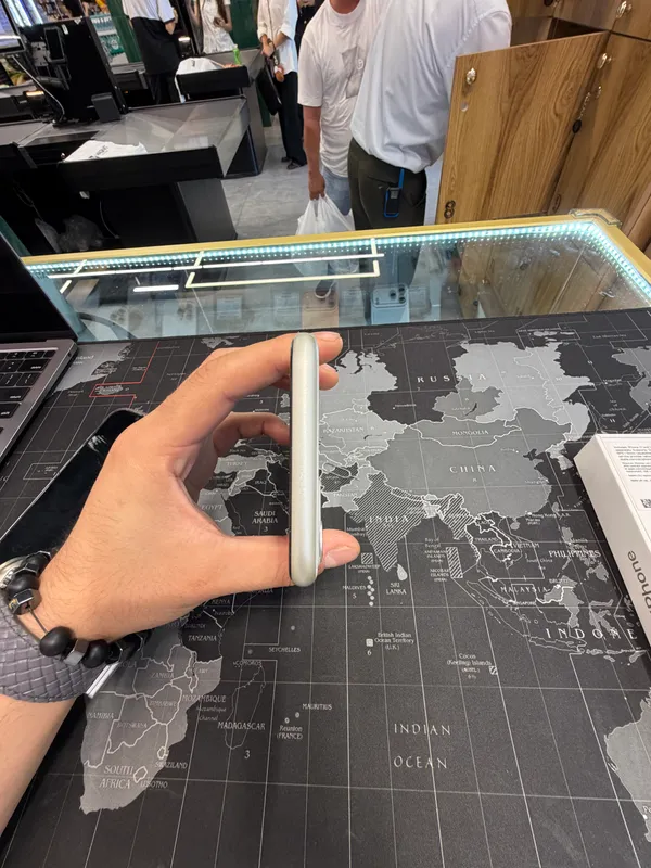 iPhone 11 2 iPhone 11 2