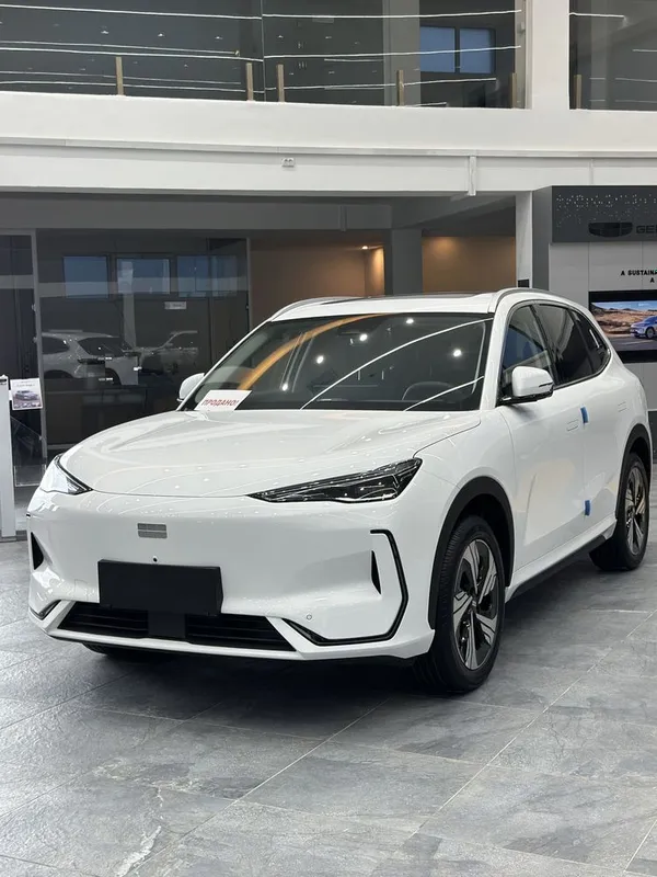 Geely ex5 Ev, toliq elekt 590 km zapas xod