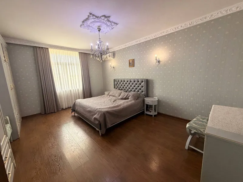 6-комнатная квартира, 202 м2, Яшнобод 5