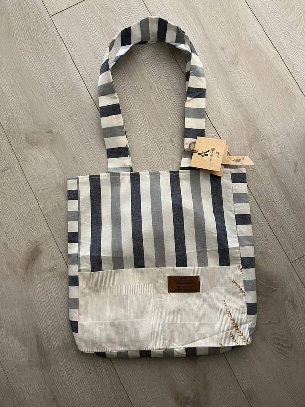 Shopper 1 Shopper 1