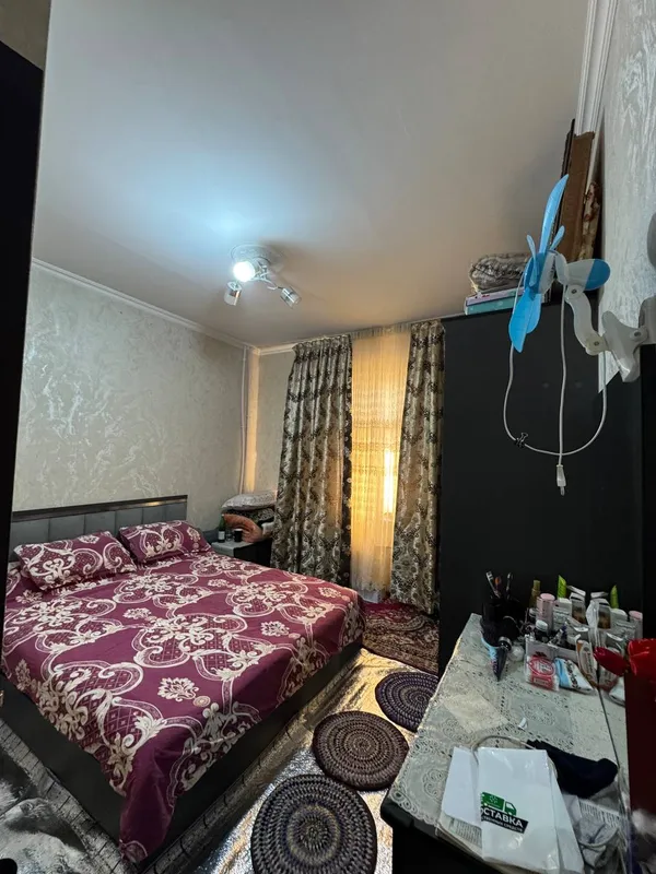 Продаётся 4-комнатная квартира, 100 м², Шайхантахурский район 2