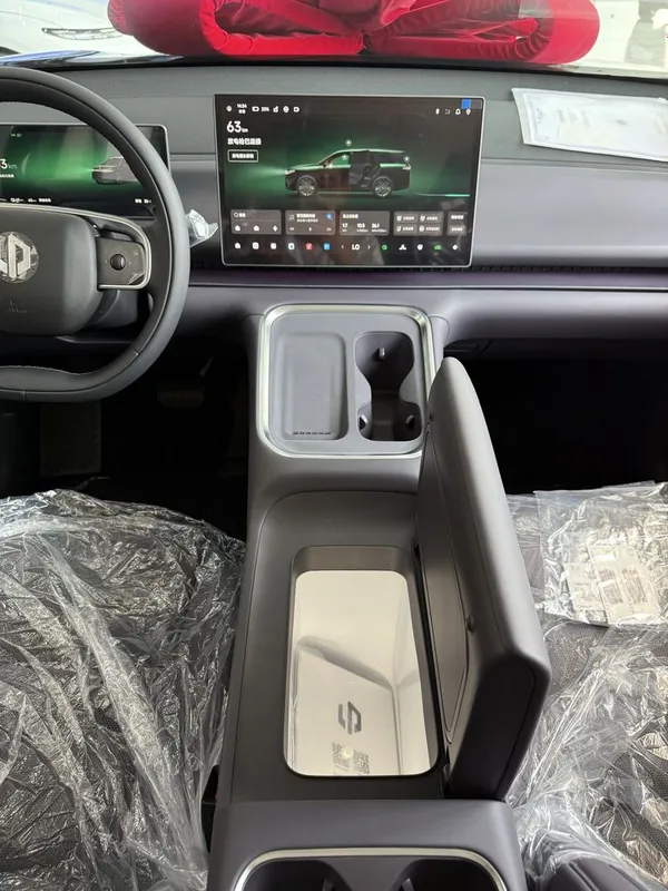 Leapmotor C16 2026 luxury lidar 280 km — фото 5