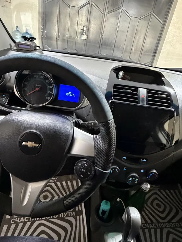Chevrolet Spark 2017 | 79 000 km | Oq | Ideal holat — фото 3