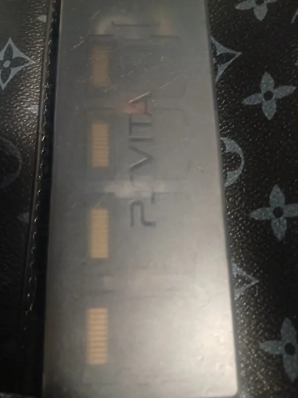 Assalom alekum Psp Vita uchun Aksezsuarlar sotiladi — фото 3