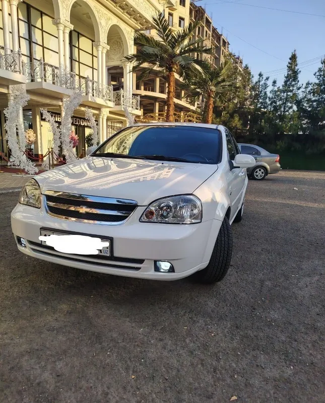Продаётся Lacetti 2