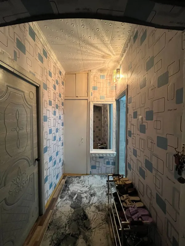 Продам квартиру 2 конатную 4