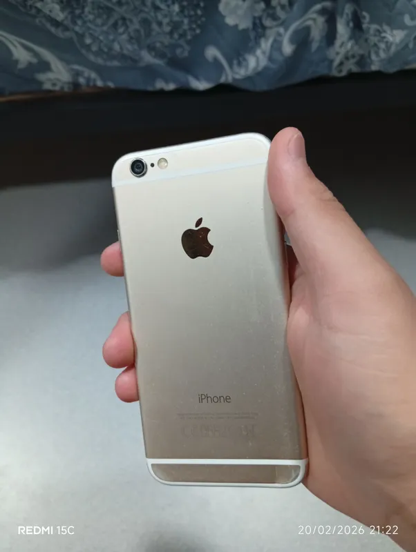iPhone 6 / 16GB 3
