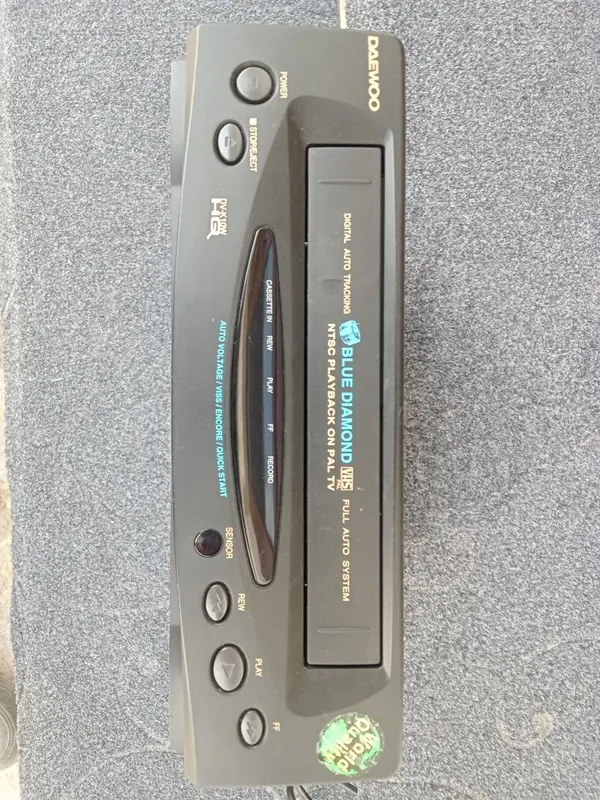 Deewoo DV-K10W Blue Diamond video player Новый 2