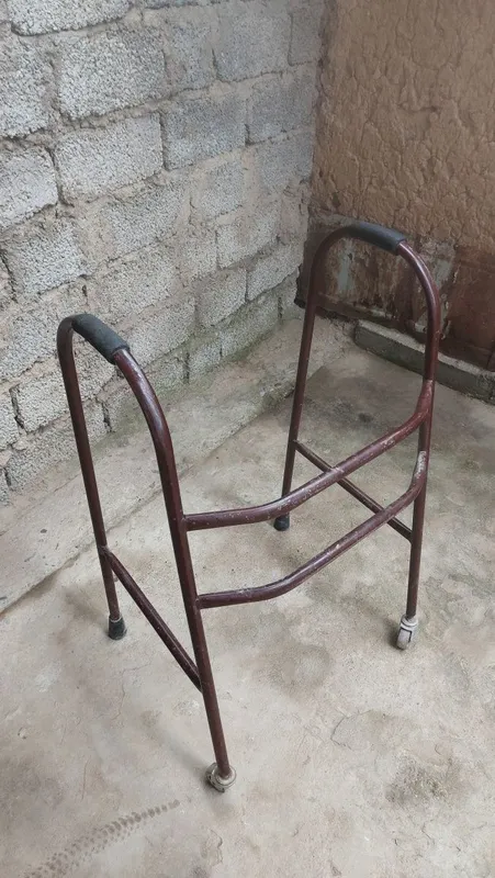 Xassa sotiladi oldida baloni bor