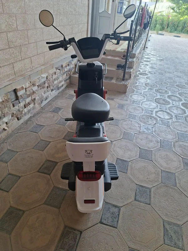 Elektro skuter ideal holatda xchqanaqa aybi yoq kelishtirib beraman 2