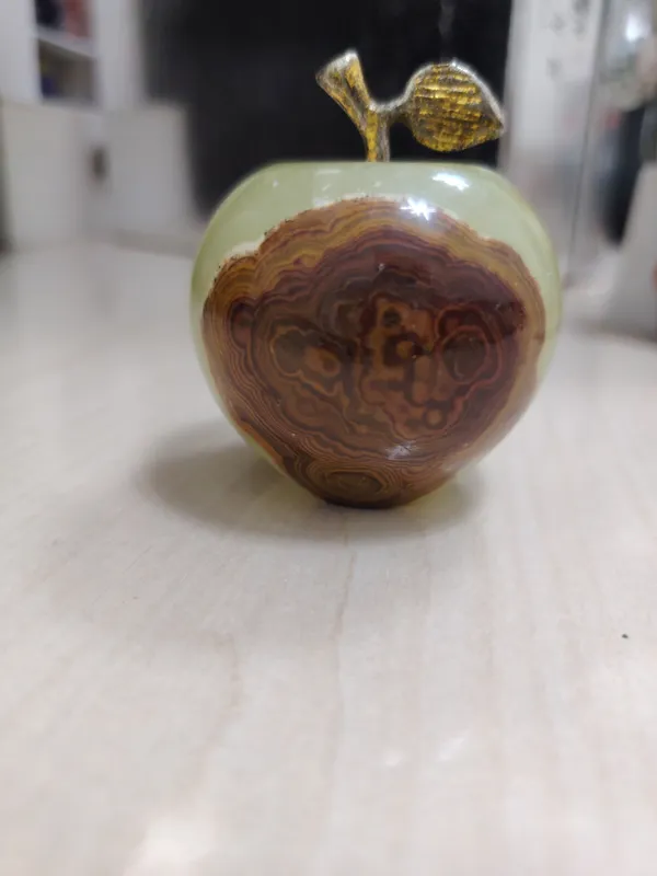Сувенирные часы из оникса 2