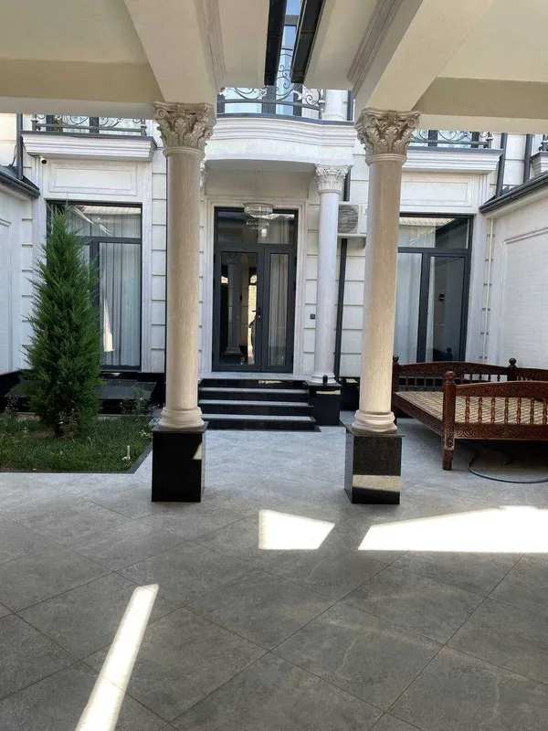 Центр Луначарского 8-комн 2-этажа 348 м² 5 с/у 2,-сот евроремонт