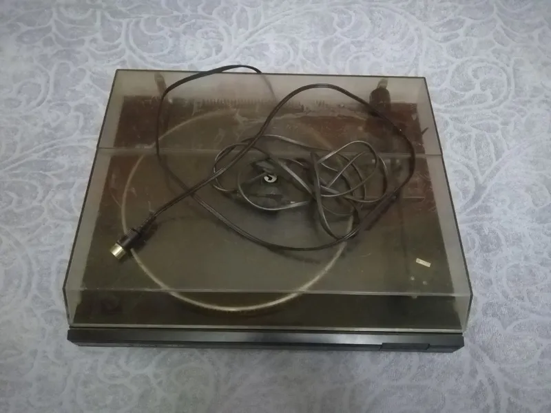Vega 122s vinil pleyer. 1