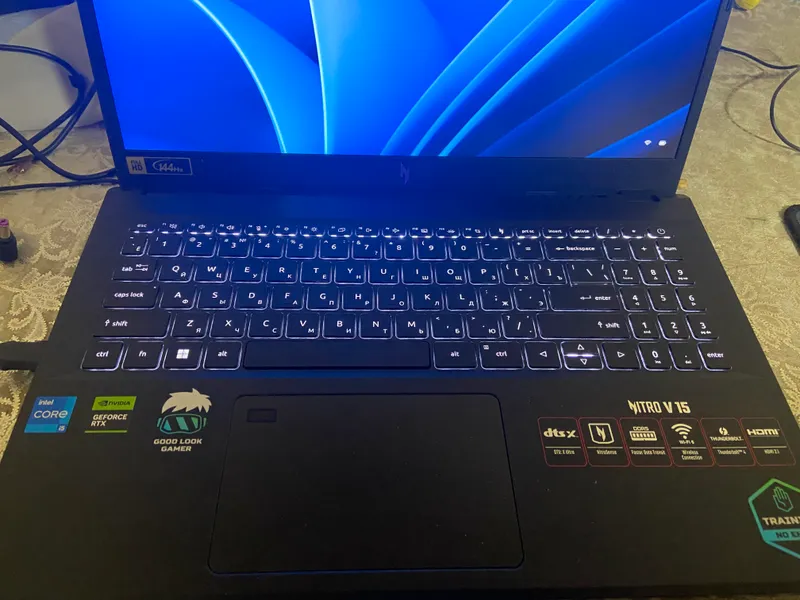 Notebook nitro V-15