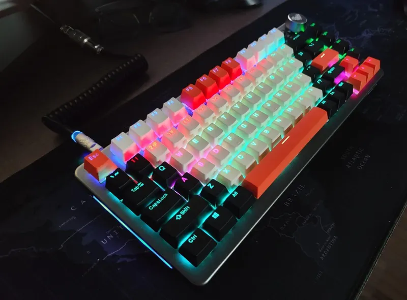 Механическая AULA F3060 RGB Hot-Swap (75%) — фото 1