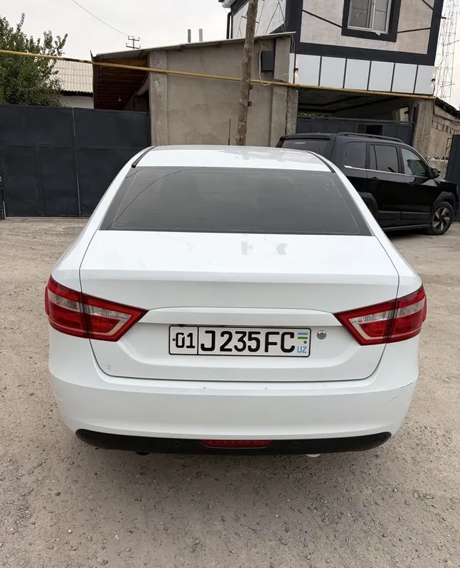 Lada Vesta: аренда с выкупом 3 Lada Vesta: аренда с выкупом 3