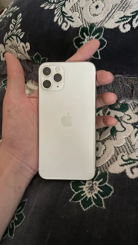 IPhone 11 pro SOTILADI 1 IPhone 11 pro SOTILADI 1