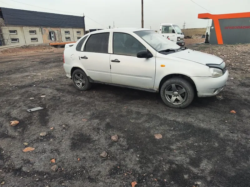 Lada kalina 1118 . Metan 80l yaxshi xolatda