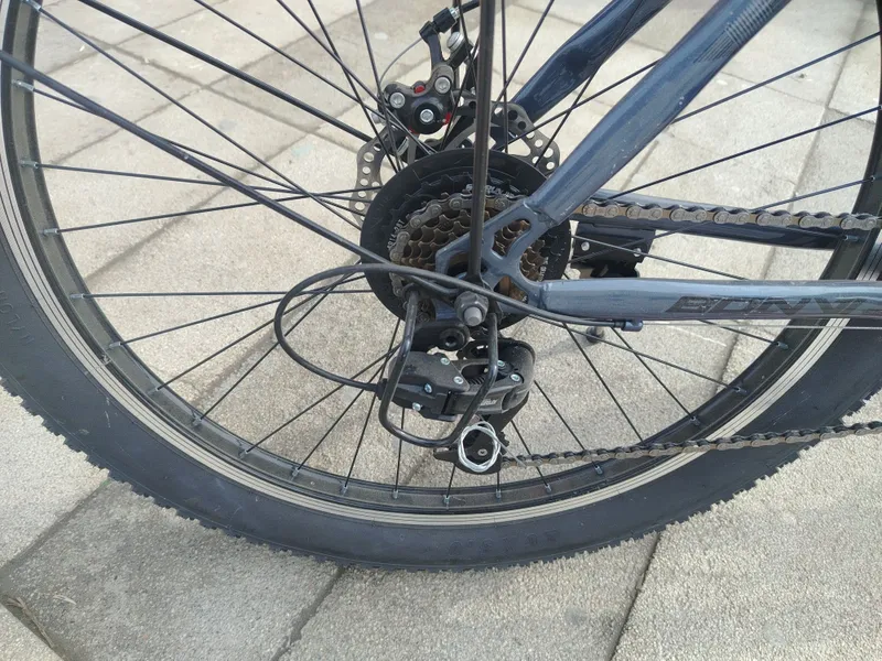 Velosped sotladi naxtga oladganla tel qlsin — фото 1