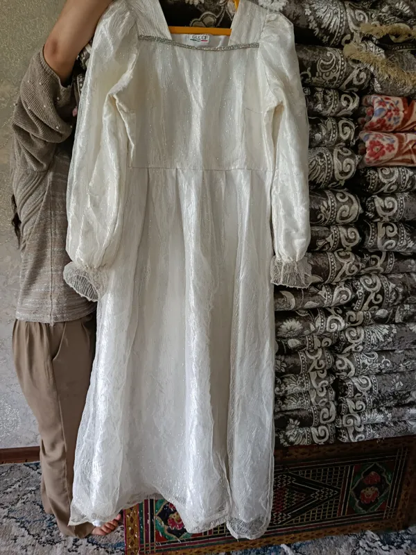 bazm uchun liboslar