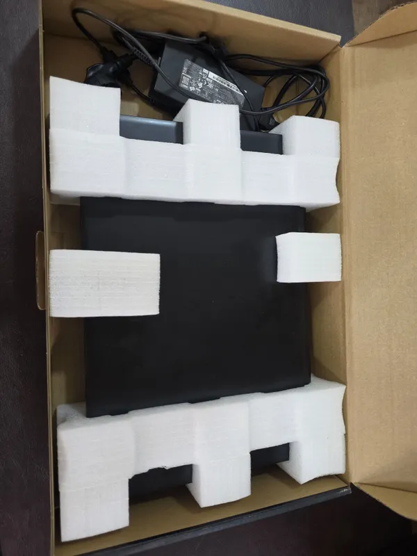 Noutbuk MSI sotiladi 3 Noutbuk MSI sotiladi 3