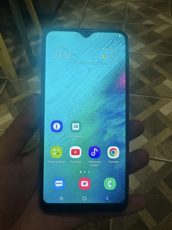 Samsung A 10 xolati orta