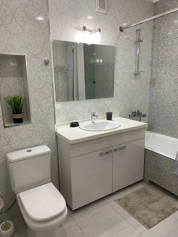 продам 3х-ком. квартира Ц7, ЦУМ 9