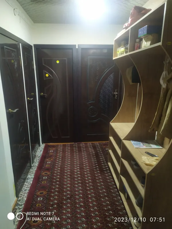 Срочно продам квартиру Чирчик микрорайон 1