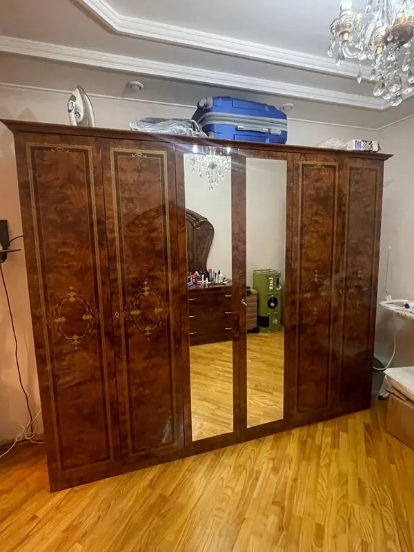 продается шкаф, комод с зеркалом — фото 2 продается шкаф, комод с зеркалом — фото 2