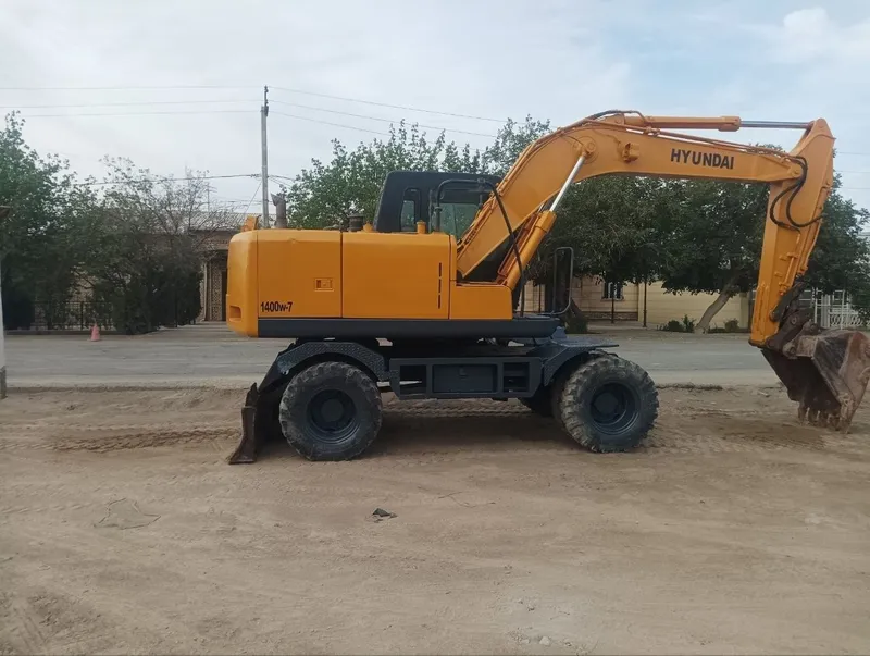 Экскаватор Хундай 1400 Кора бош Экскаватор Хундай 1400 Кора бош