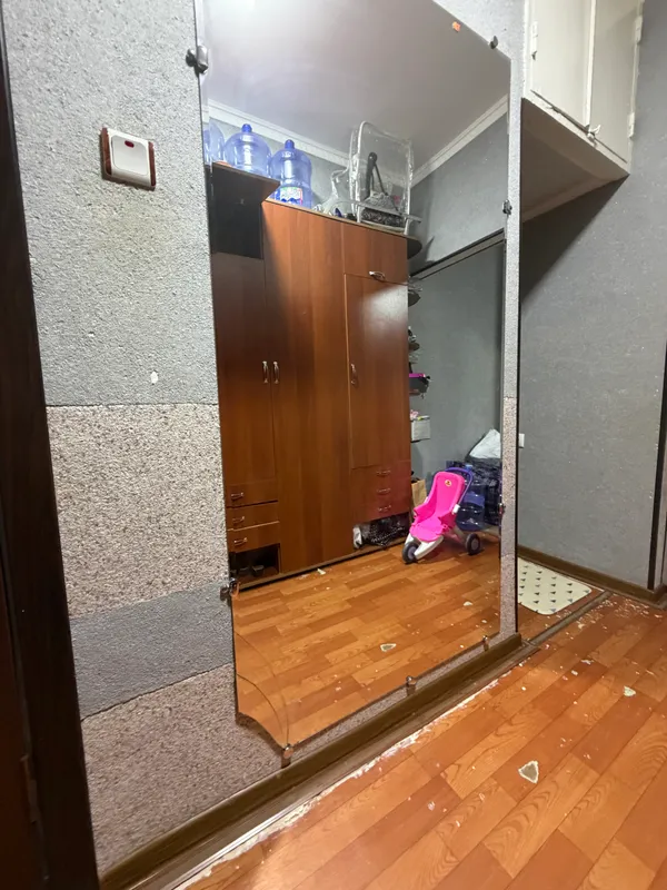 Зеркало для прихожей