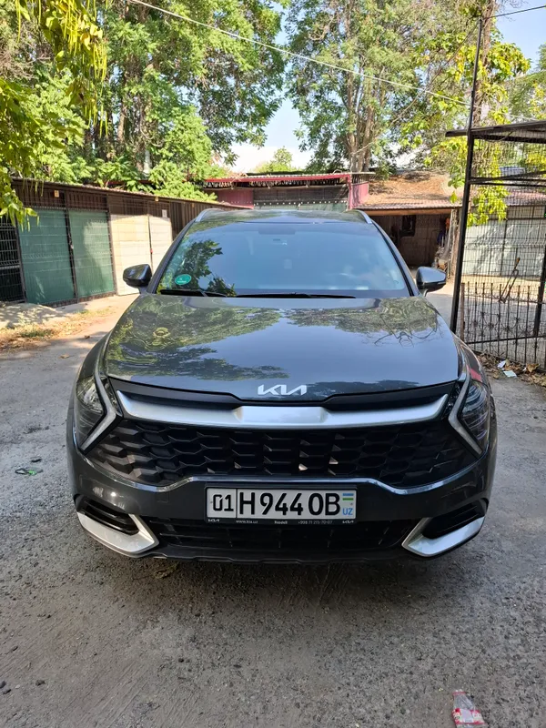 продаётся автомобиль Киа Спортейдж 2023 года 1