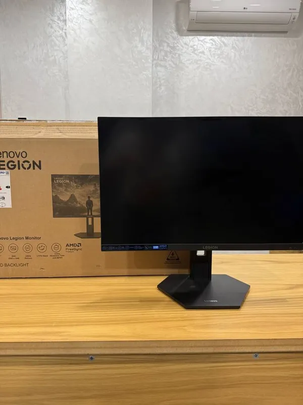 Lenovo manitor 2K 240Hz QHD
