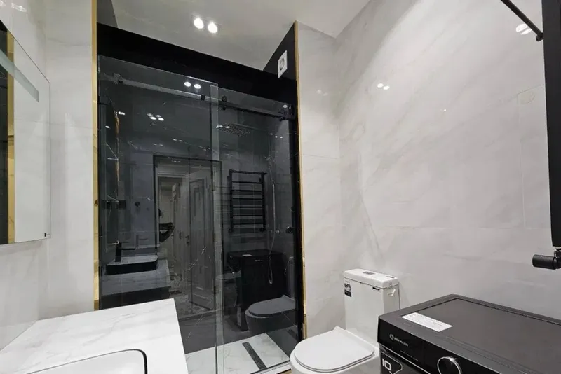 C-7 • 3 xona • 95 m² • 5/7-qavat 10 C-7 • 3 xona • 95 m² • 5/7-qavat 10