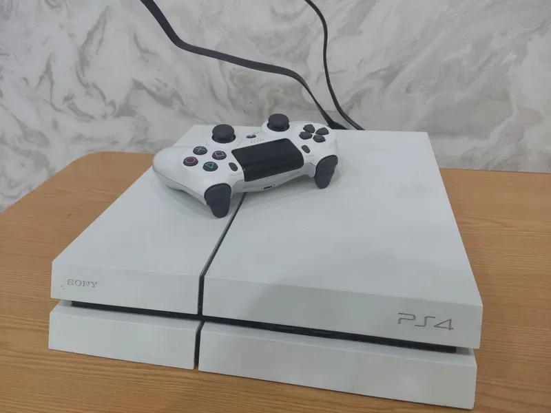 Sony PlayStation 4 Объем памяти:[500 Гб] — фото 1