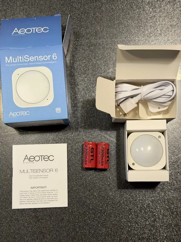 Aeotec MultiSensor 6 (ZW100-C) — Z-Wave мультисенсор 6-в-1, 868 МГц EU