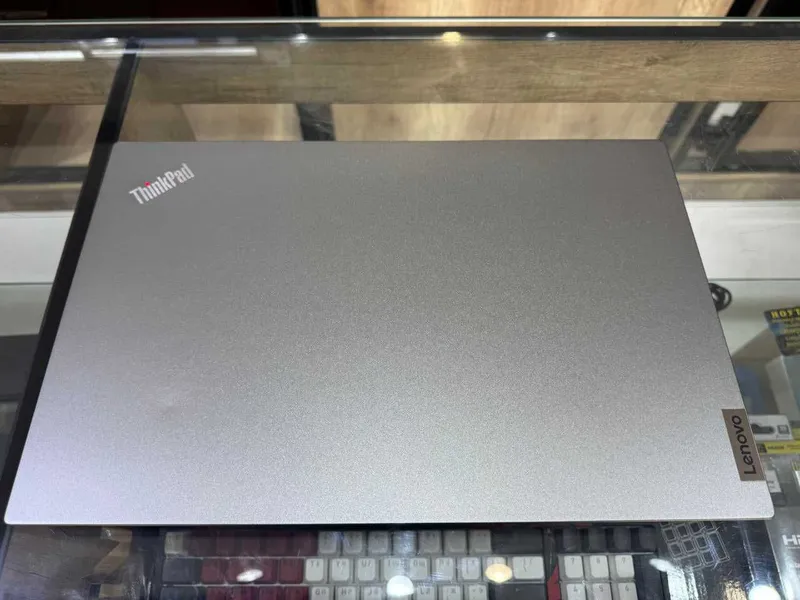 Lenovo ThinkPad E15 intel Core i5-1235U озу8гб 256ssd 4 Lenovo ThinkPad E15 intel Core i5-1235U озу8гб 256ssd 4