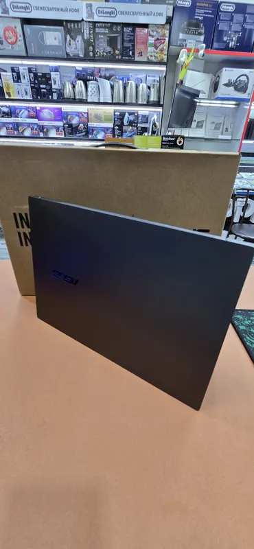 Ультрабук ASUS Zenbook 14 OLED Q415M — фото 1