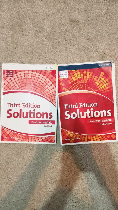 Solution Third edition Pre intermediate Student's Book & Workbook