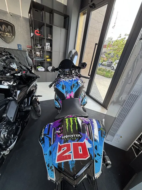 BMW S1000RR Full Carbon 2020 3