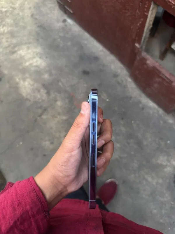 Iphone 13pro 5mln